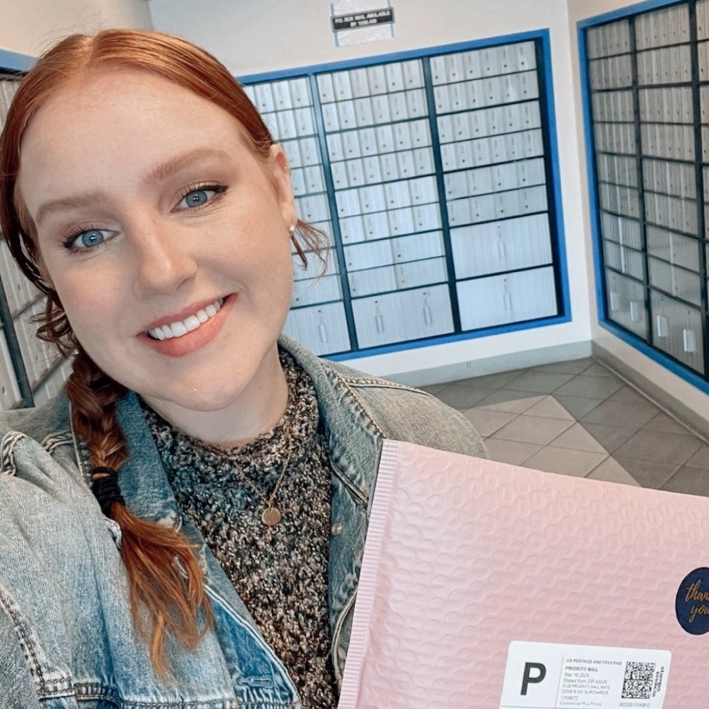 Meet your Posher, Emily